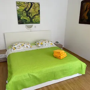 Apartman Dana, Cres